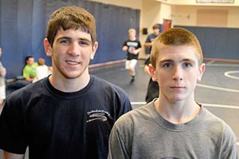 Council Rock South wrestling brothers Matt and Billy Rappo. (Ron
Tarver/Staff Photographer)