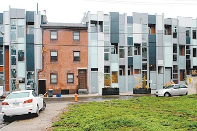 Thin Flats, a condo building in Northern Liberties designed by the Onion Flats firm, is a model for energy efficiency. (Tom Gralish / Staff Photographer)