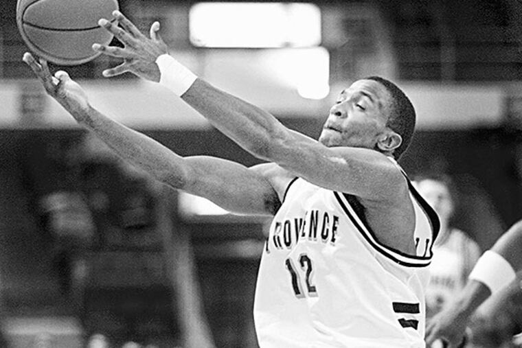 John Linehan while at Providence in 2002. Linehan is now coaching at Temple. (AP File Photo/Victoria Arocho)