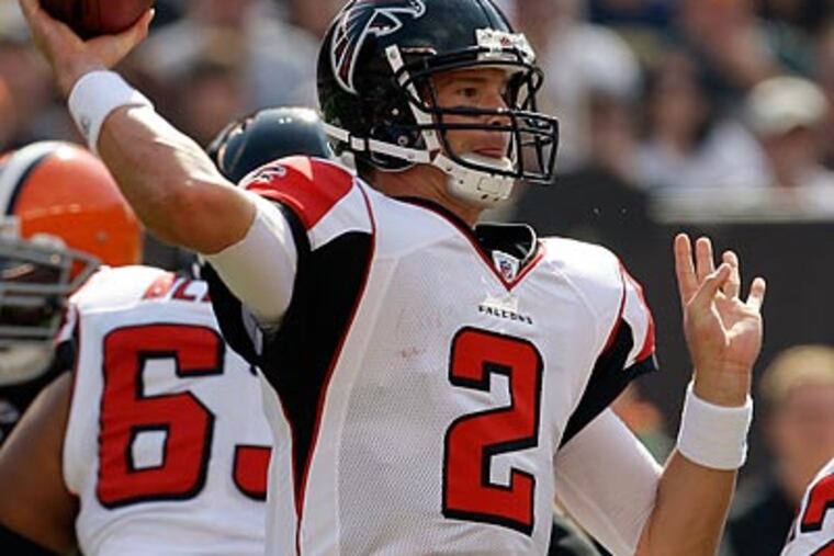 Matt Ryan will lead his Falcons, with a league-best 4-1 record, into Lincoln Financial Field today. (Tony Dejak/AP)