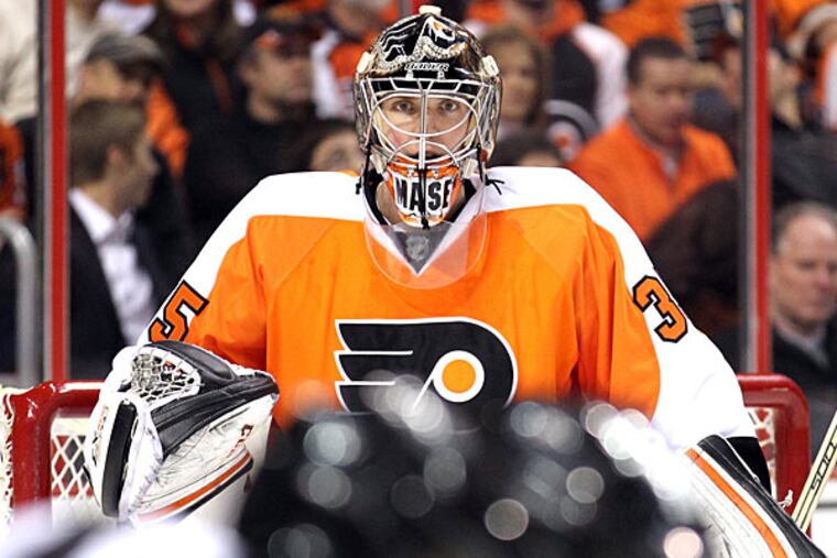 Flyers goalie Steve Mason. (Yong Kim/Staff Photographer)