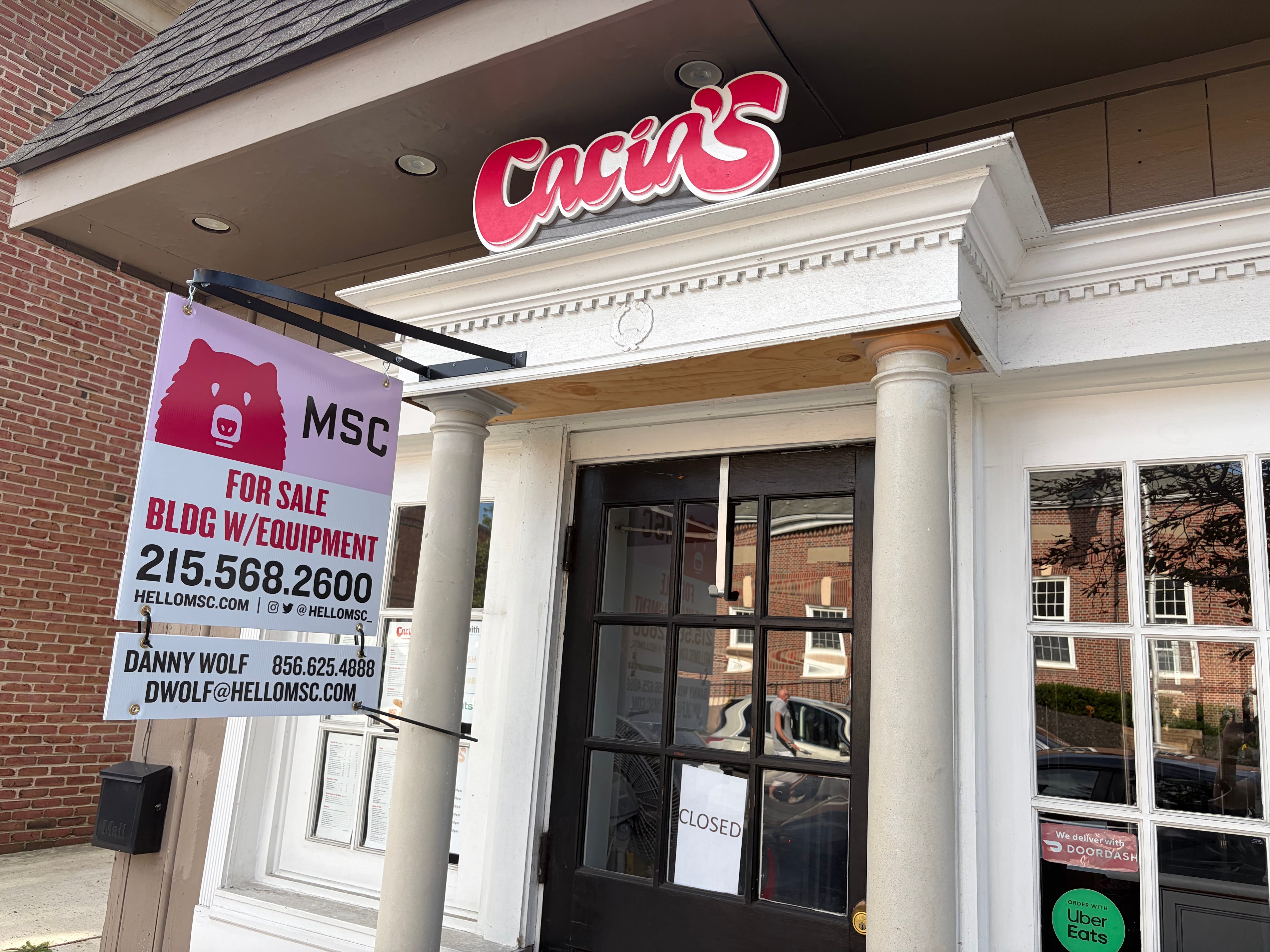 Cacia’s Bakery in Haddonfield appears to be closed after 2 years, as the property is put on the market