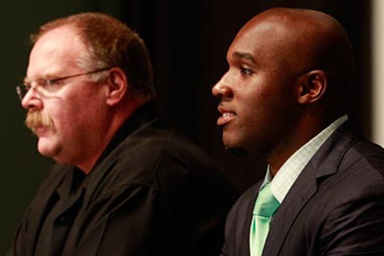 DeMeco Ryans has not been at his best since rupturing his left Achilles' tendon in 2010. (David Swanson/Staff Photographer)