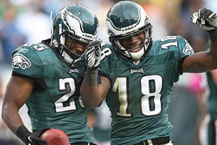 Jeremy Maclin has impressed with his downfield blocking for LeSean McCoy this season. (Steven M. Falk/Staff Photographer)