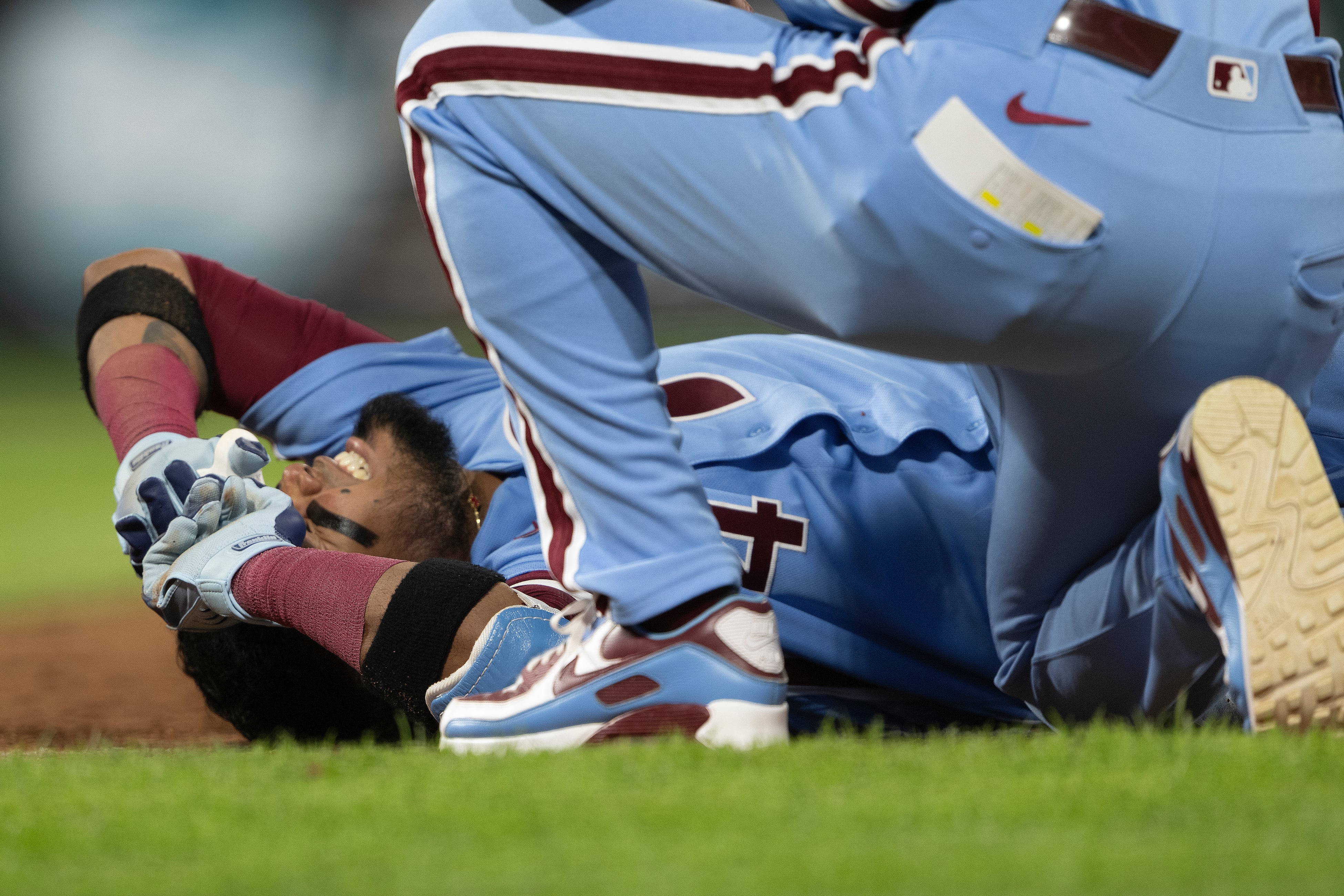 Phillies Interim Manager Expresses Doubt Over Luis Arraez’s Availability for Rays Series