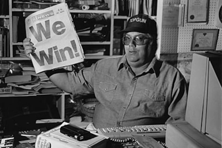 Bill Conlin will receive the J.G. Taylor Spink Award this weekend at the Baseball Hall of Fame. (File photo)