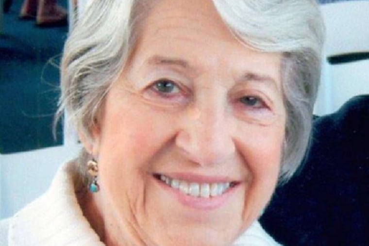 Liesl Loeb