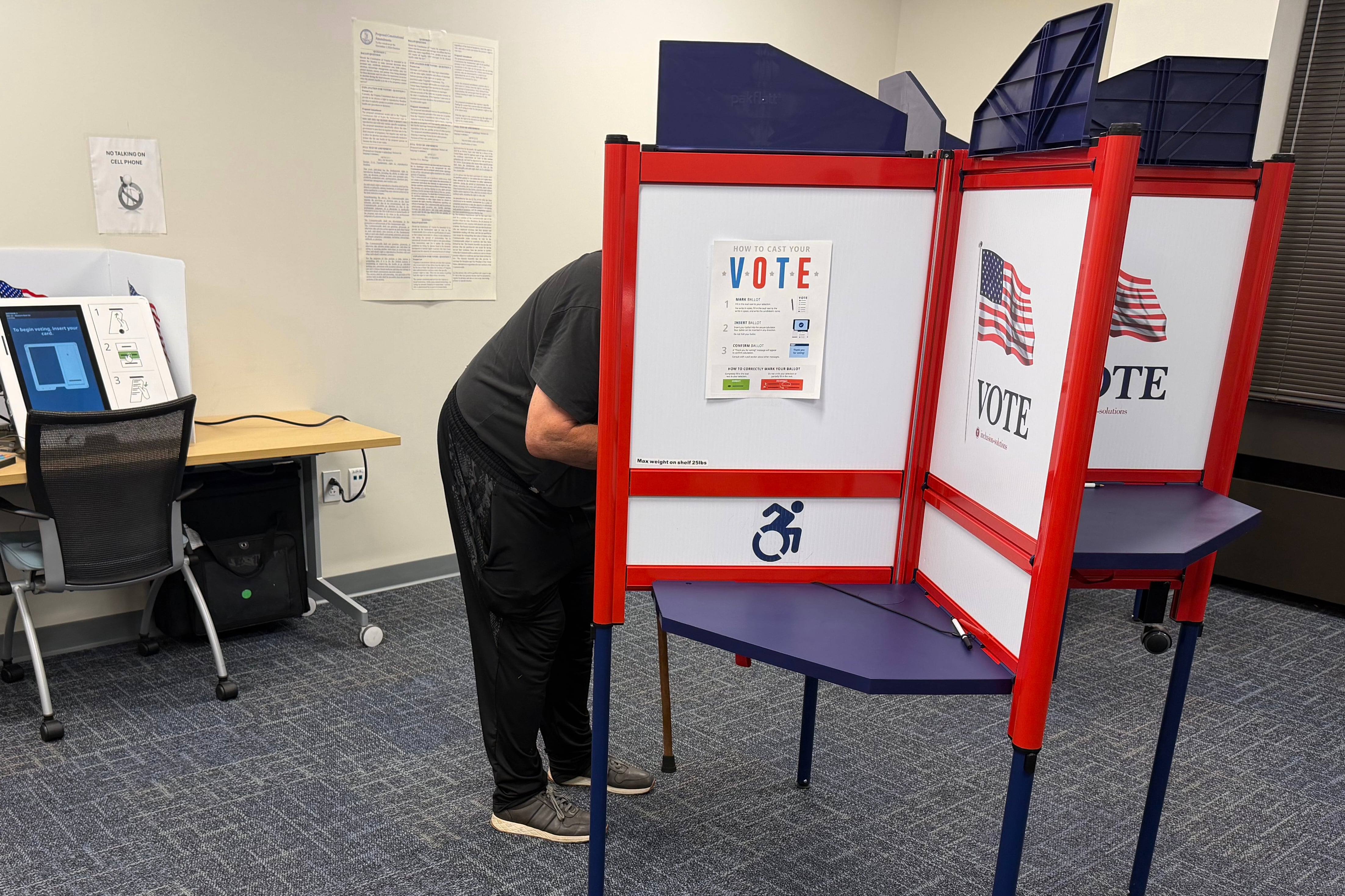 Early Voting Begins for Midterm Elections Amid Key National Issues