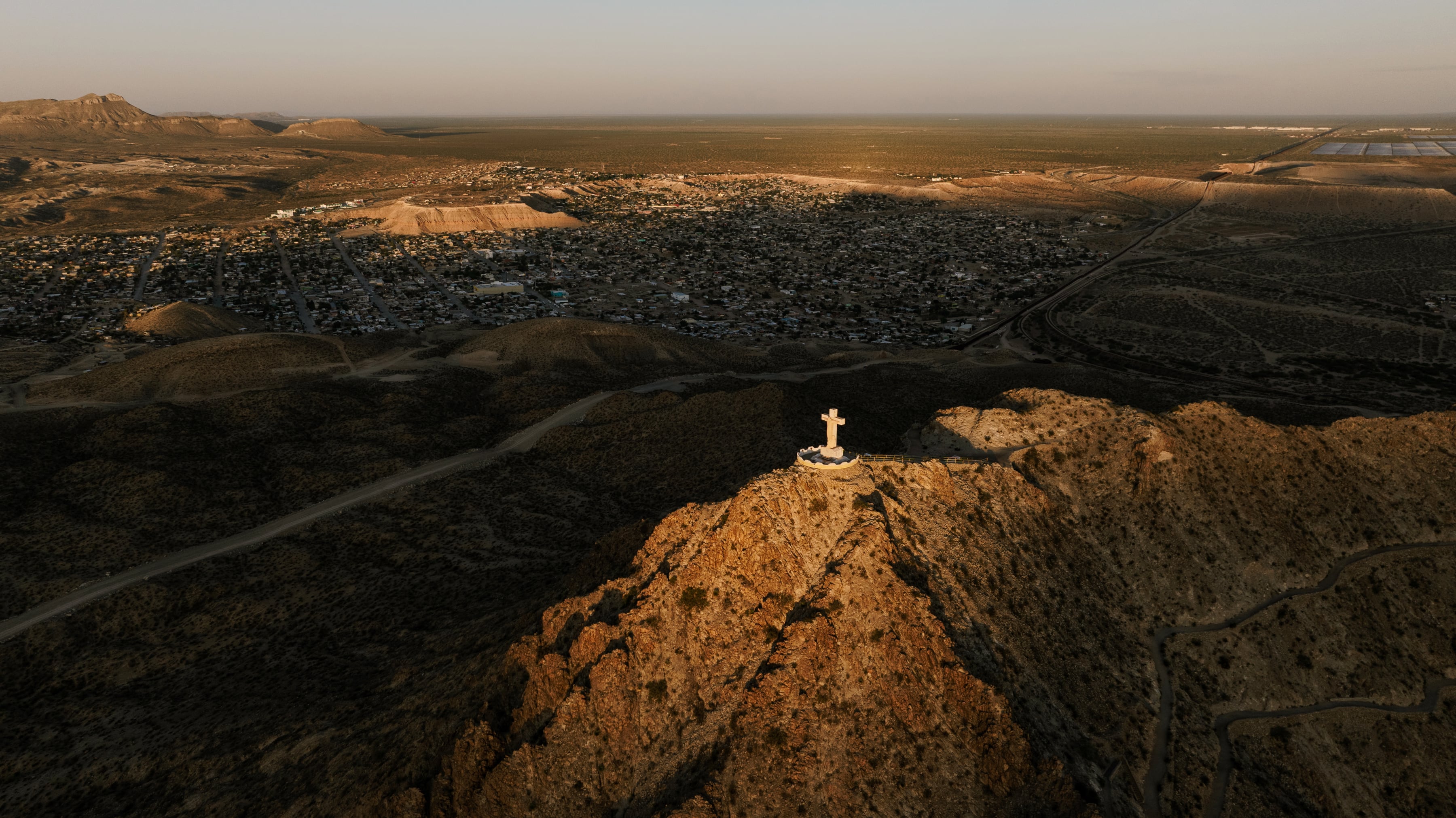 A diocese tries to protect its 29-foot Jesus from Trump’s border wall