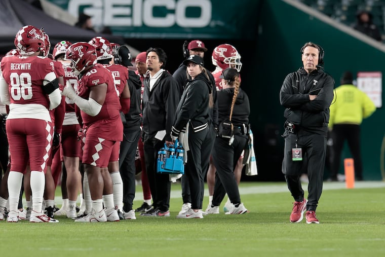 Temple coach K.C. Keeler signed 33 recruits during the early period on Wednesday.