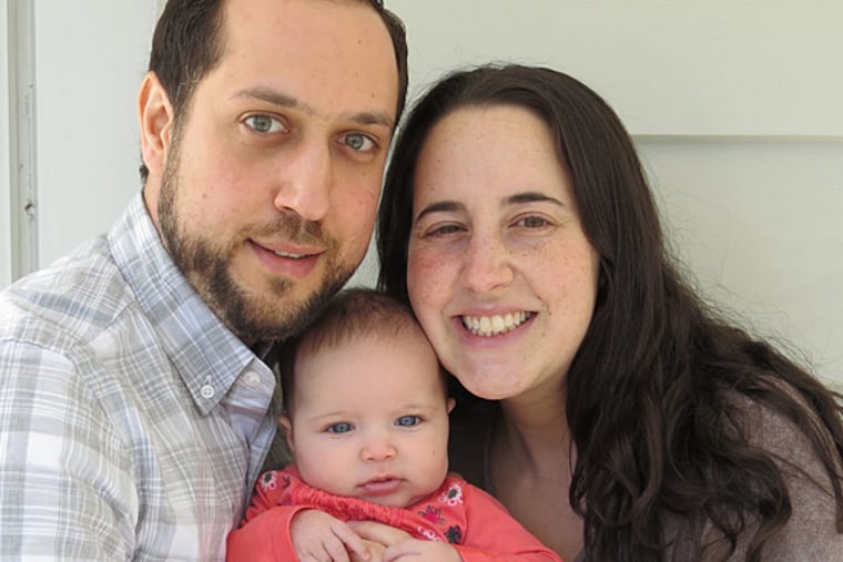Zohar (Zoe) Lewis Goldman and her parents, Annie Lewis and Yosef Goldman. (Photo by Binyamin Goldman)
