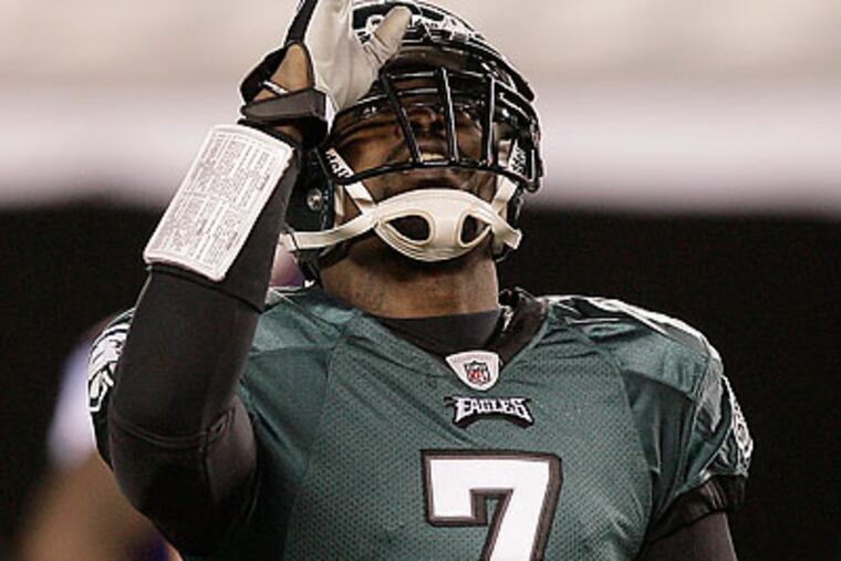 After sitting out yesterday, Michael Vick will have to be at his best in the playoffs. (David Maialetti/Staff file photo)