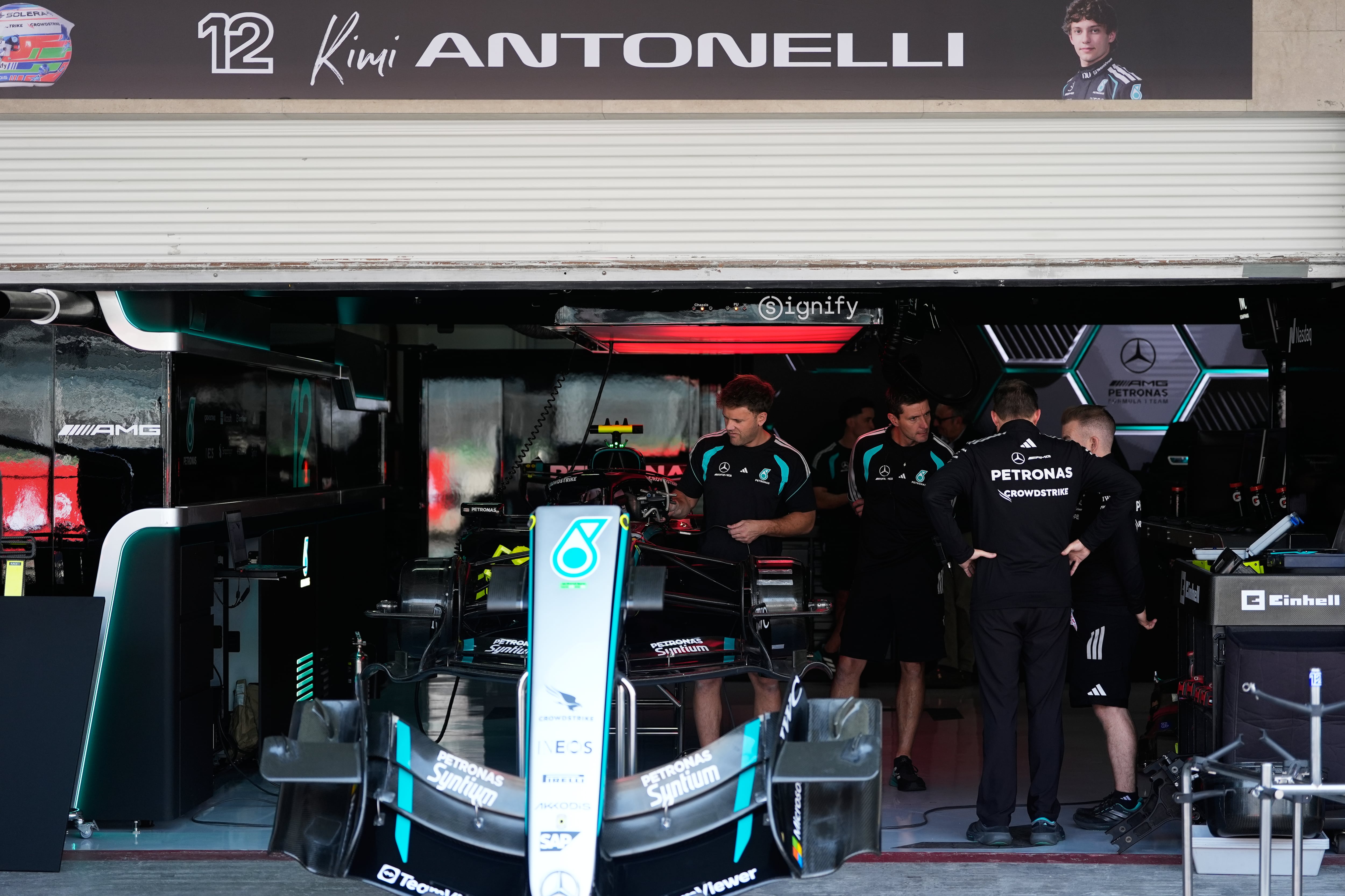 Ailing Kimi Antonelli nears F1 title in Mexico and will make history as youngest champion