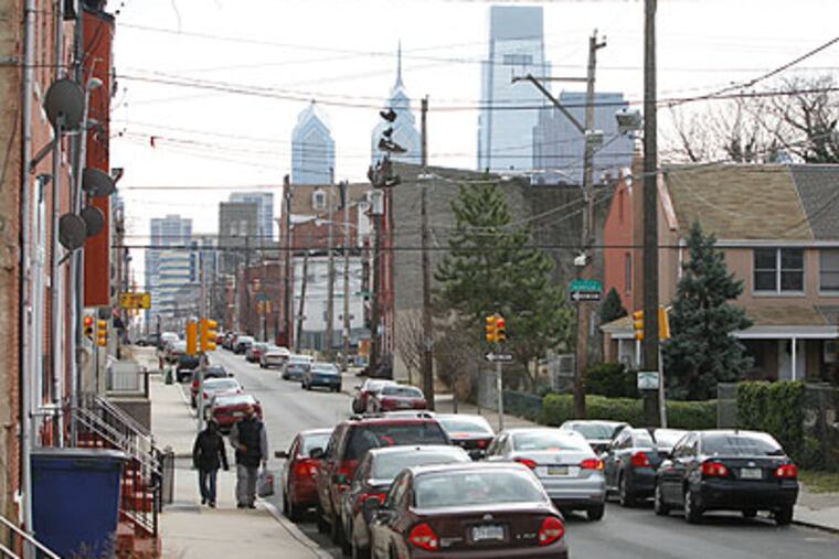 Council holds community hearings infrequently, and often only after being pressured by the public. (Alejandro A. Alvarez / Staff Photographer)