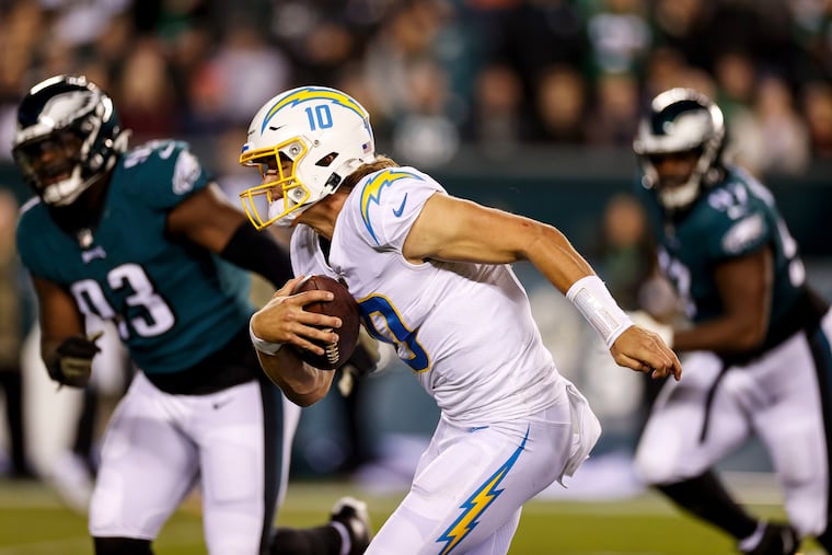Los Angeles Chargers quarterback Justin Herbert will face the Eagles with a broken hand.