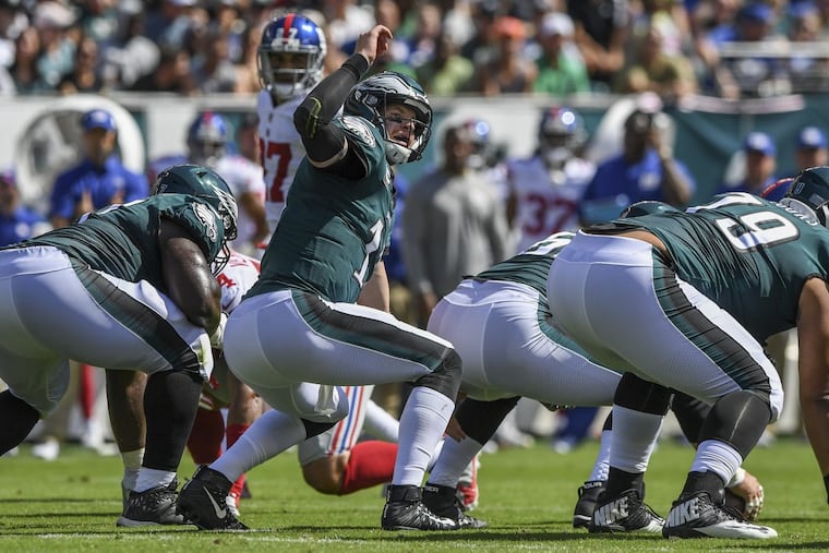 Eagles quarterback Carson Wentz changed a few plays at the line of scrimmage last week against the Giants.