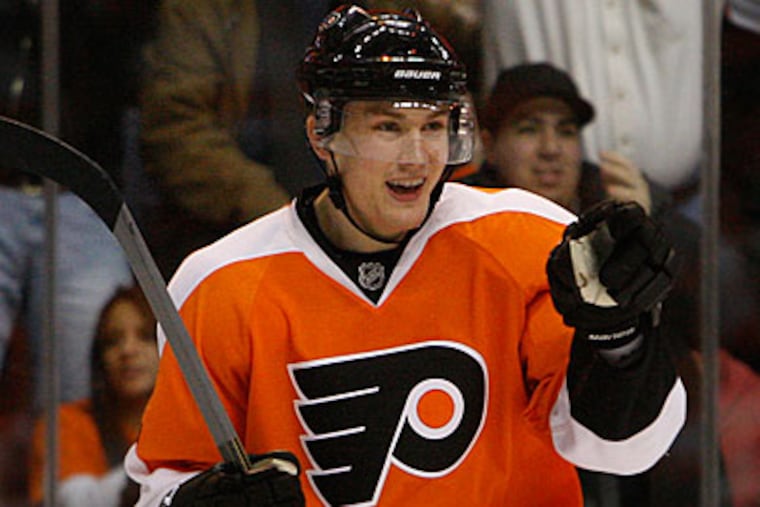 James van Riemsdyk will be a coach's decision tonight against Toronto. (Ron Cortes/Staff file photo)