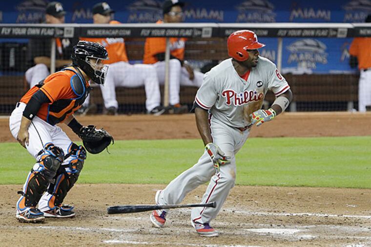 Ryan Howard heads to first base after hitting an RBI single in the seventh inning. ASSOCIATED PRESS
