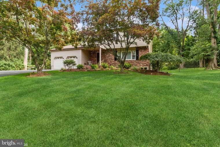 The 2,146-square-foot Media home built in 1980 sits on 1.23 scenic acres.