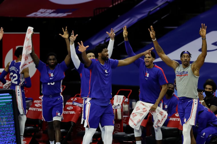 Sixers players' during Saturday's win over the Hornets.