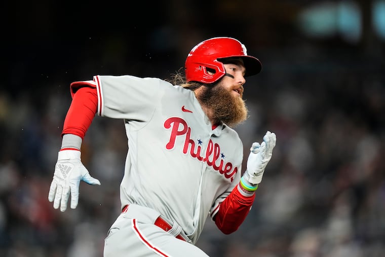 Phillies' Brandon Marsh runs