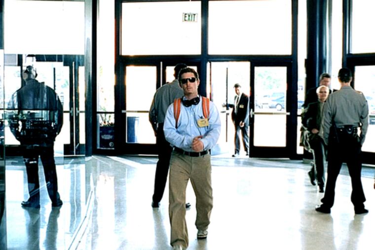 Shawn Hatosy portrays a kidnapper.