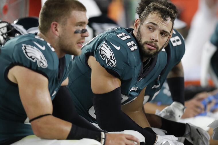 Can a Zach Ertz (left) and Dallas Goedert reunion help the Eagles save the season?