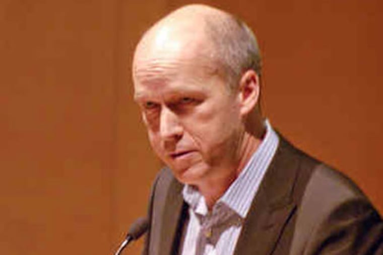 Mike O'Neill at the launch of the Philadelphia Schools Partnership. (Ron Taver / Staff Photographer)