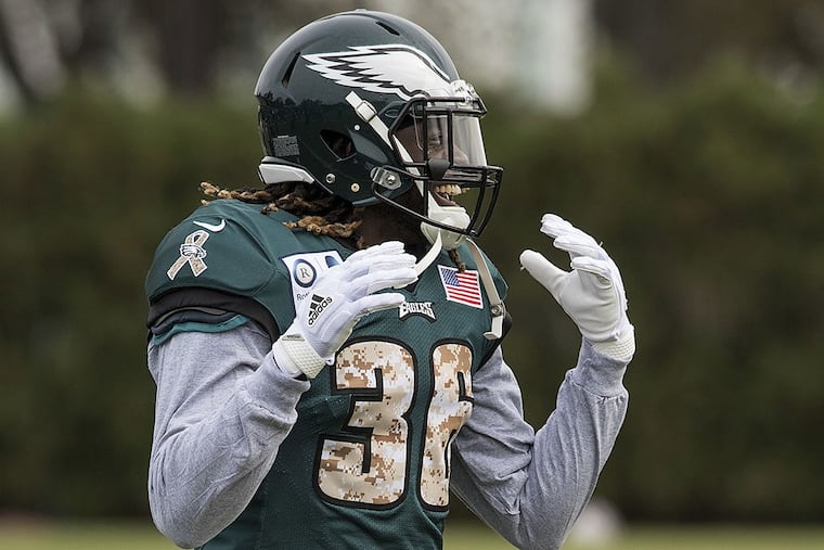 Eagles running back Jay Ajayi.