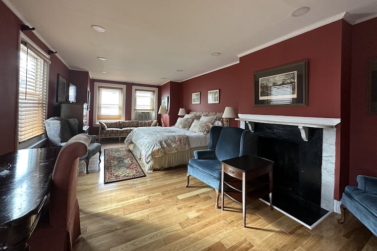 A suite in La Reserve Bed & Breakfast, a refurbished 1850 inn on Pine Street, just steps away from the Rittenhouse Square shopping district
