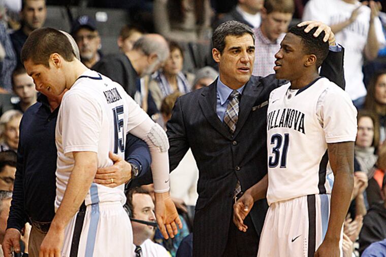 Villanova's Jay Wright, Ryan Arcidiacono and Dylan Ennis. (Ron Cortes/Staff Photographer)