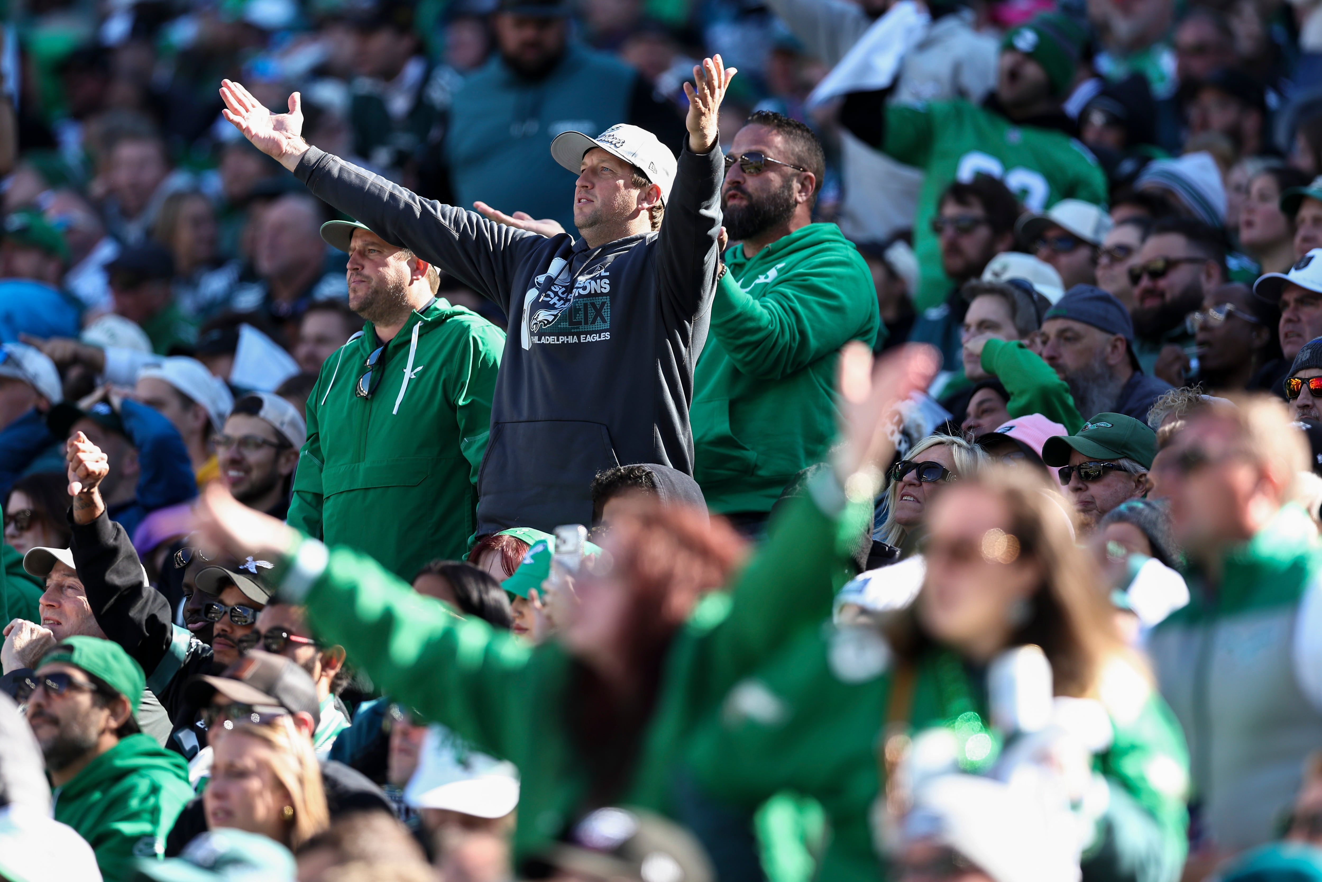 Kyle Brandt Defends Eagles During Live ‘Good Morning Football’ Broadcast