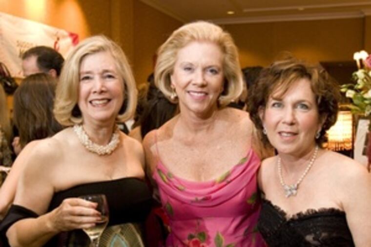 From left, Leslie Stiles, a cancer survivor and Komen board member; Judge Marjorie O. Rendell; and Lisa Schildhorn, survivor and Komen Philadelphia volunteer.