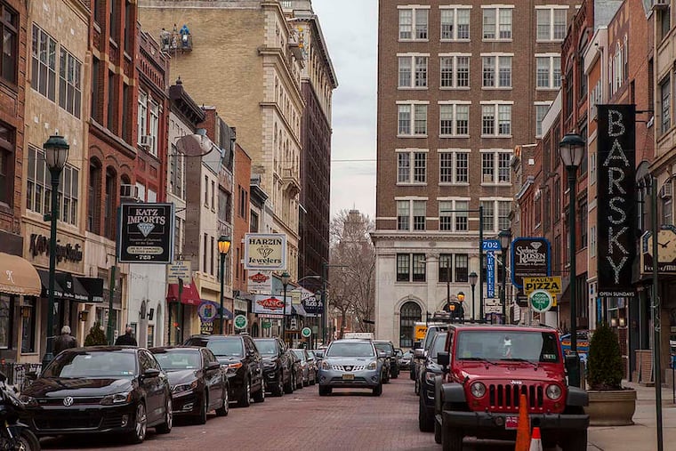Jewelers Row on Sansom Street between Seventh and Eighth Streets.