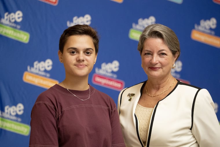 2019 Philadelphia Youth Poet Laureate Mia Concepcion with Free Library of Philadelphia Director Siobhan A. Reardon