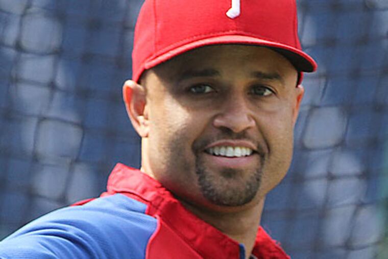Placido Polanco's Gold Glove award was the third of his career, but his first with the Phillies. (Michael Bryant/Staff file photo)