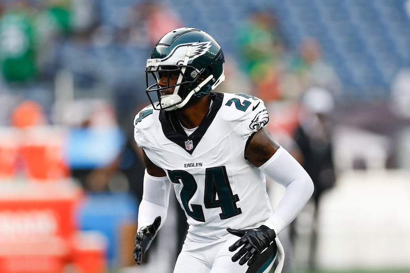Eagles to cut defensive back James Bradberry in cost-saving move