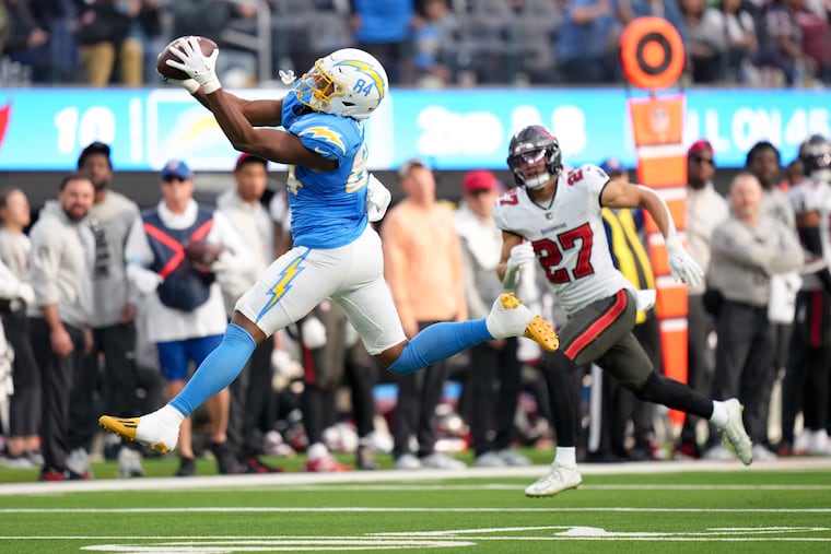 Stone Smartt (84) has 38 career NFL catches with the Chargers and the Jets.