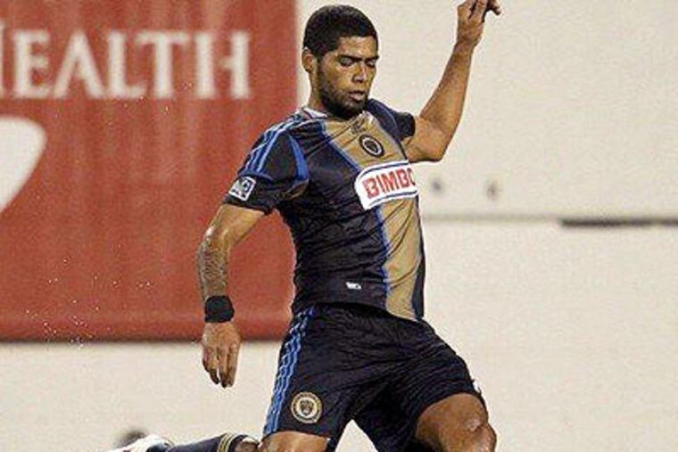 Midfielder Gabriel Gomez (above) is the Union’s direct free-kick guru. Teammate Roger Torres typically handles indirect free kicks.