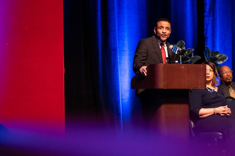 Philadelphia school Superintendent Tony B. Watlington Sr.