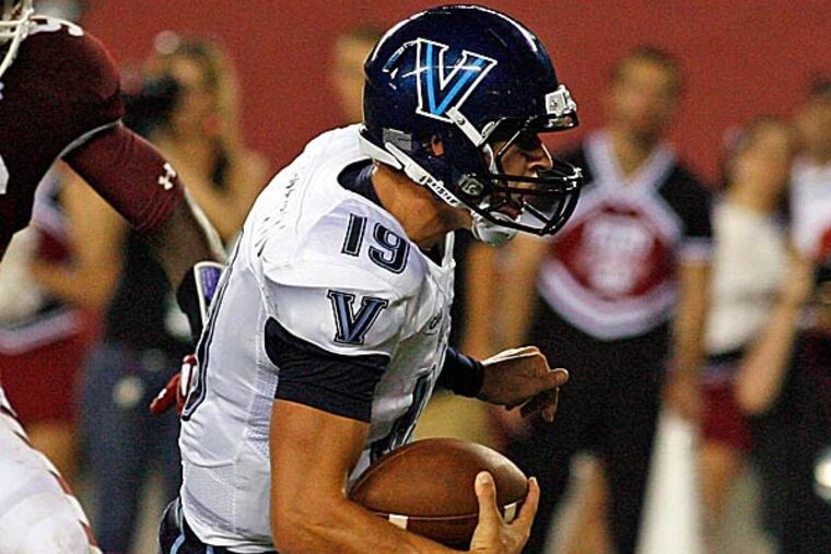 Villanova quarterback John Robertson. (H. Rumph Jr/AP file photo)