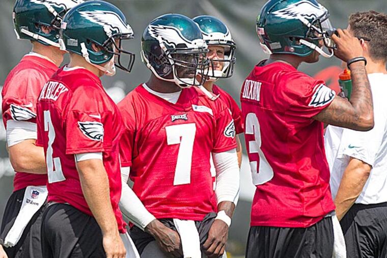Eagles quarterback Michael Vick. (Ed Hille/Staff Photographer)