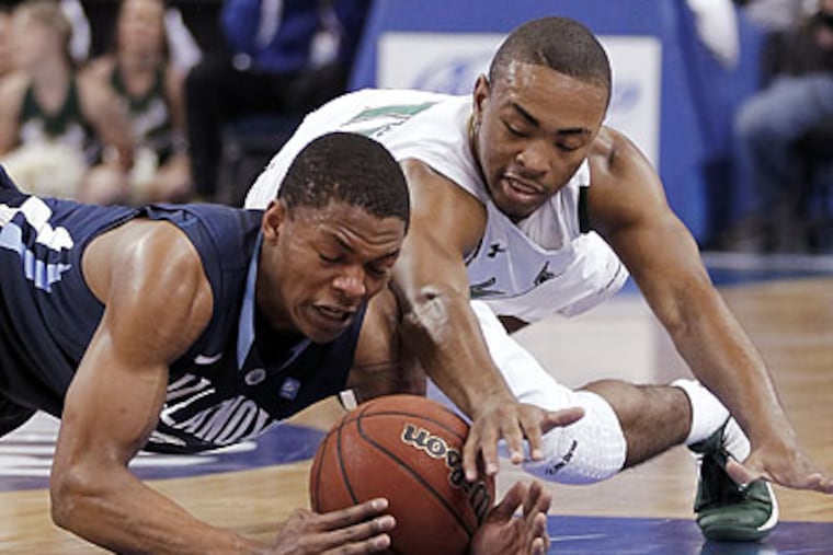 Villanova lost both of its contests against South Florida this season. (Chris O'Meara/AP)