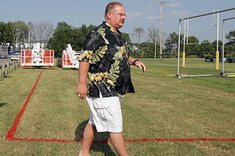 "We can all count," Andy Reid said of David Akers' missed field goals in the NFC Championship Game. (Yong Kim/Staff file photo)