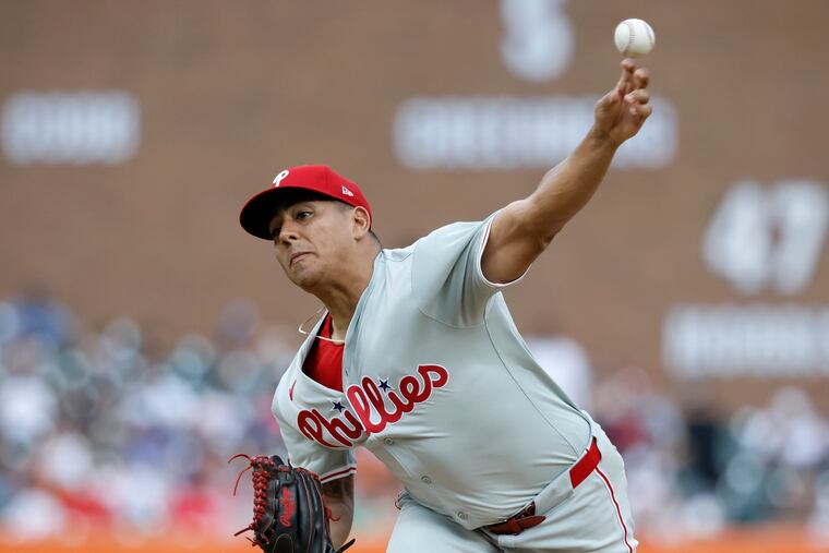 Ranger Suárez cruised through four innings but allowed all four Tigers' runs in the fifth.