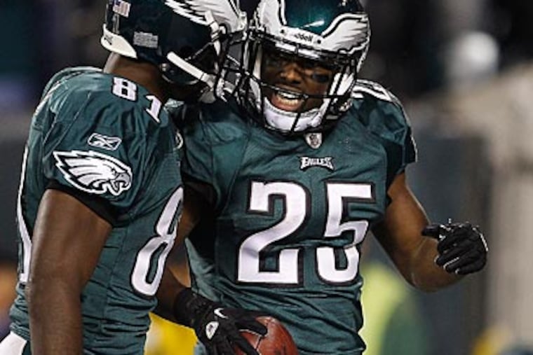 "He's going to take care of what he needs to do," Todd Herremans said of LeSean McCoy. (Yong Kim/Staff file photo)