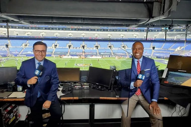 Play-by-play announcer Ian Eagle (left) and analyst Charles Davis will call the Eagles' Week 4 game against the Kansas City Chiefs Sunday on CBS.