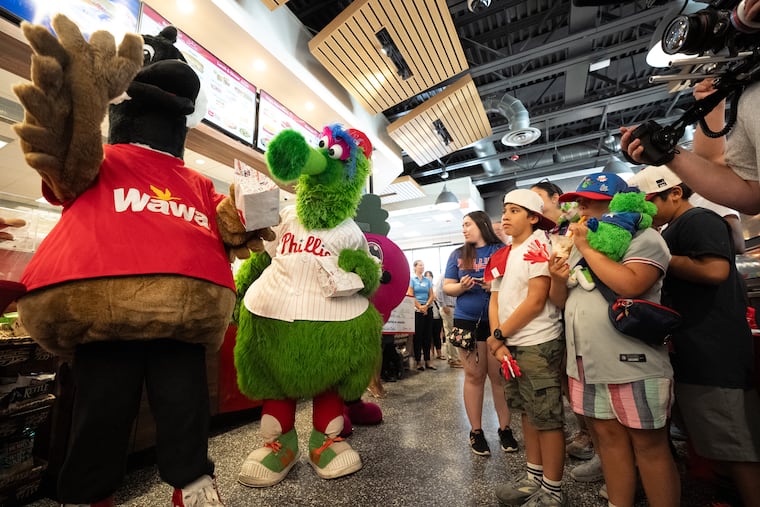 Wawa has expanded its partnership with the Phillies by way of a new limited-edition Phanatic-inspired smoothie.