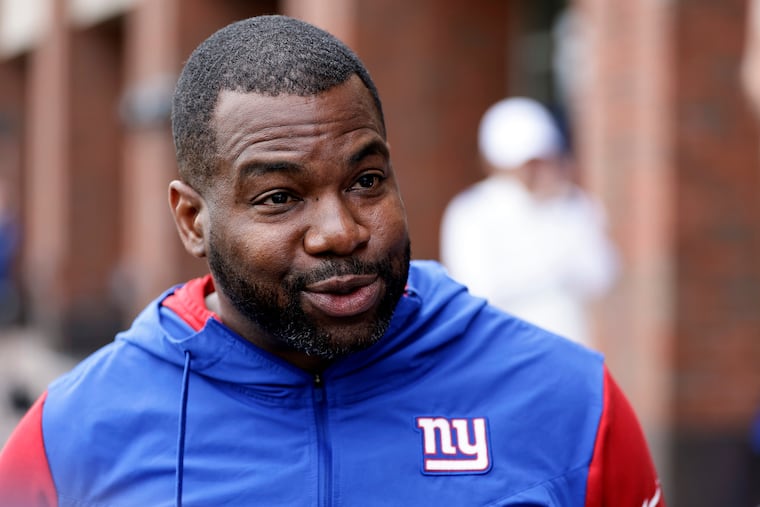 A source tells The Inquirer that there is mutual interest between Temple and Jeff Nixon, who's now the offensive coordinator and running backs coach at Syracuse.