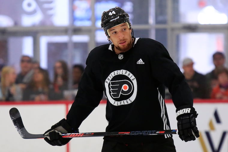Flyers right winger Chris Stewart during practice at training camp Saturday, Sept. 14, 2019, at the Flyers Skate Zone in Voorhees. LOU RABITO / Staff